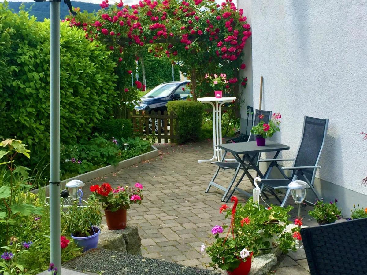 Hotel Garni Am Schaefersberg Niedernhausen Εξωτερικό φωτογραφία