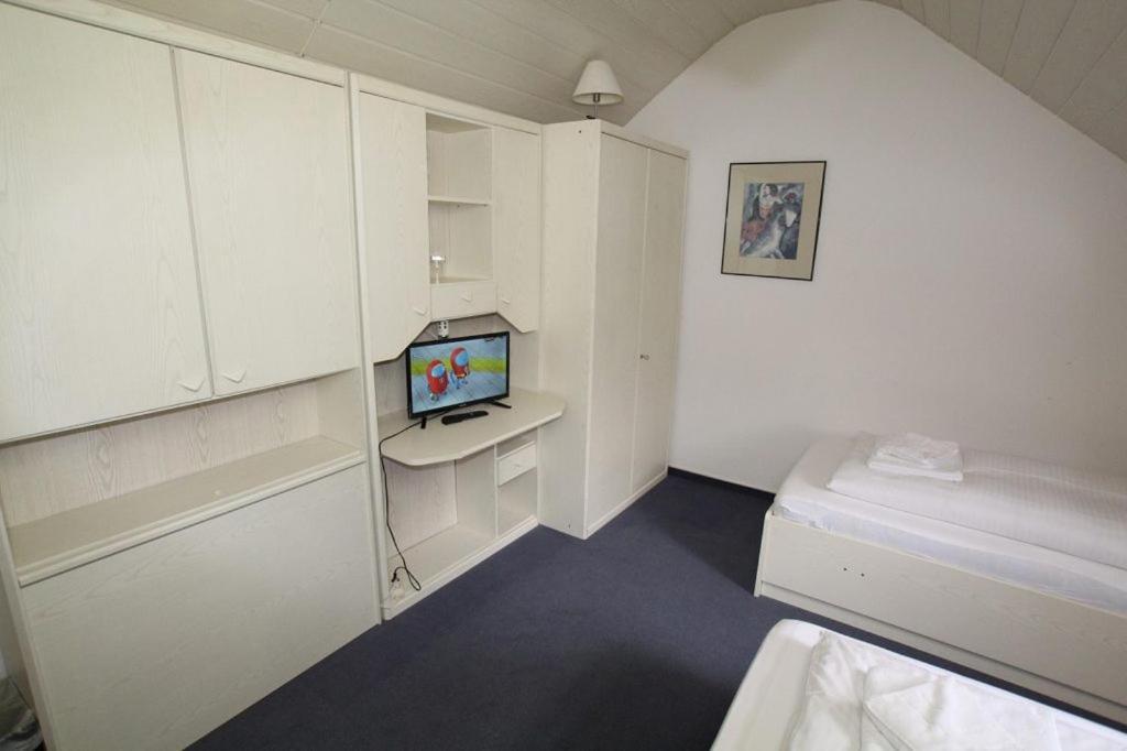 Hotel Garni Am Schaefersberg Niedernhausen Εξωτερικό φωτογραφία