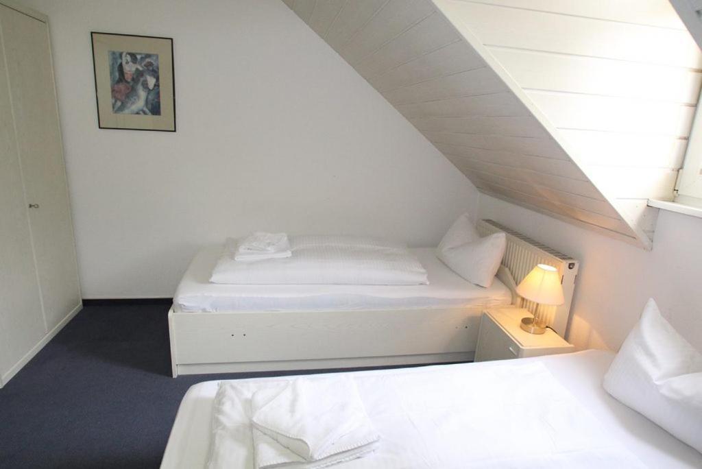 Hotel Garni Am Schaefersberg Niedernhausen Εξωτερικό φωτογραφία