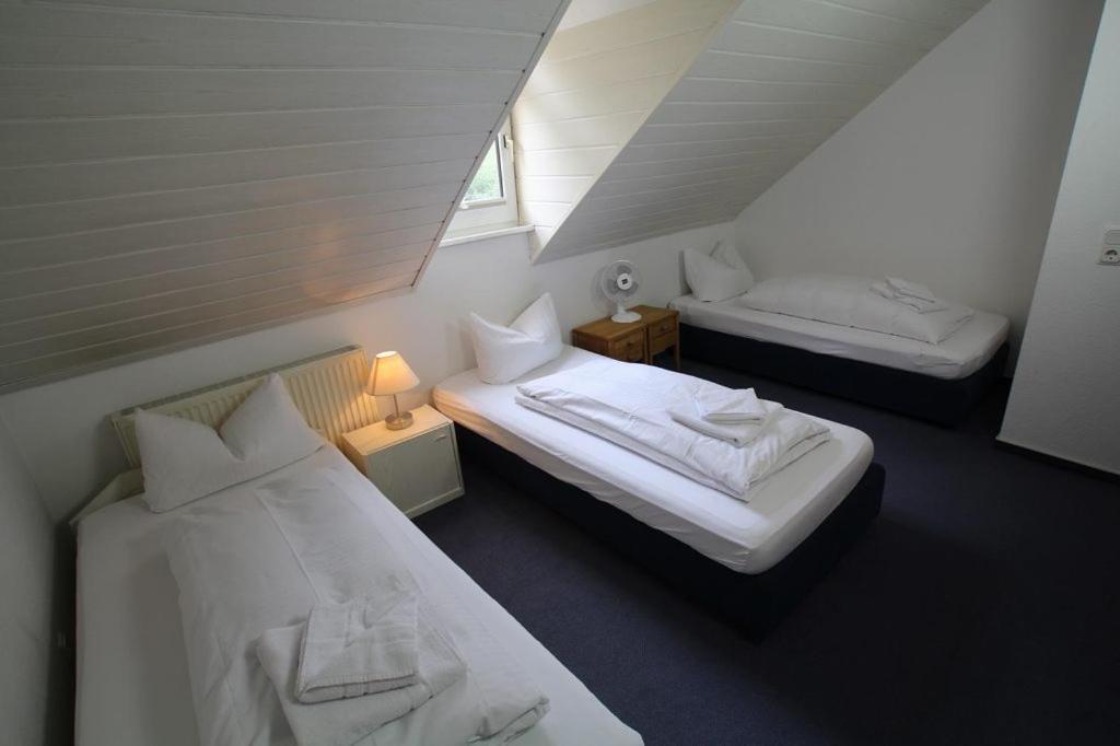 Hotel Garni Am Schaefersberg Niedernhausen Εξωτερικό φωτογραφία