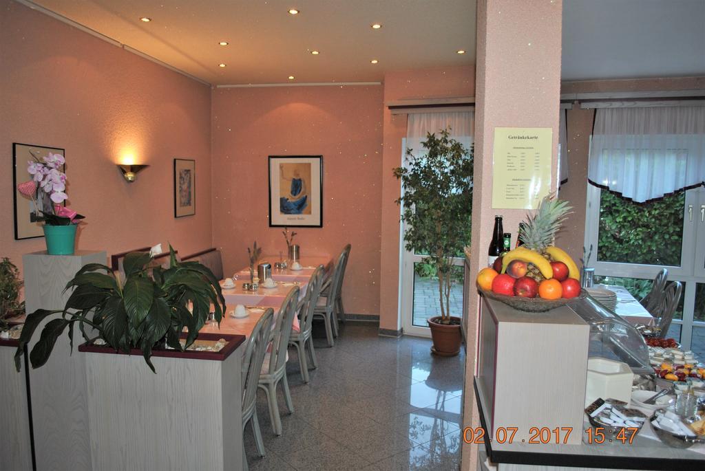 Hotel Garni Am Schaefersberg Niedernhausen Εξωτερικό φωτογραφία