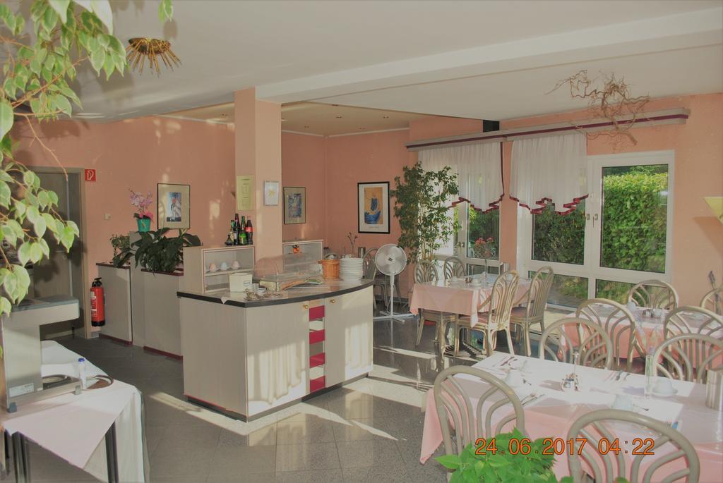 Hotel Garni Am Schaefersberg Niedernhausen Εξωτερικό φωτογραφία